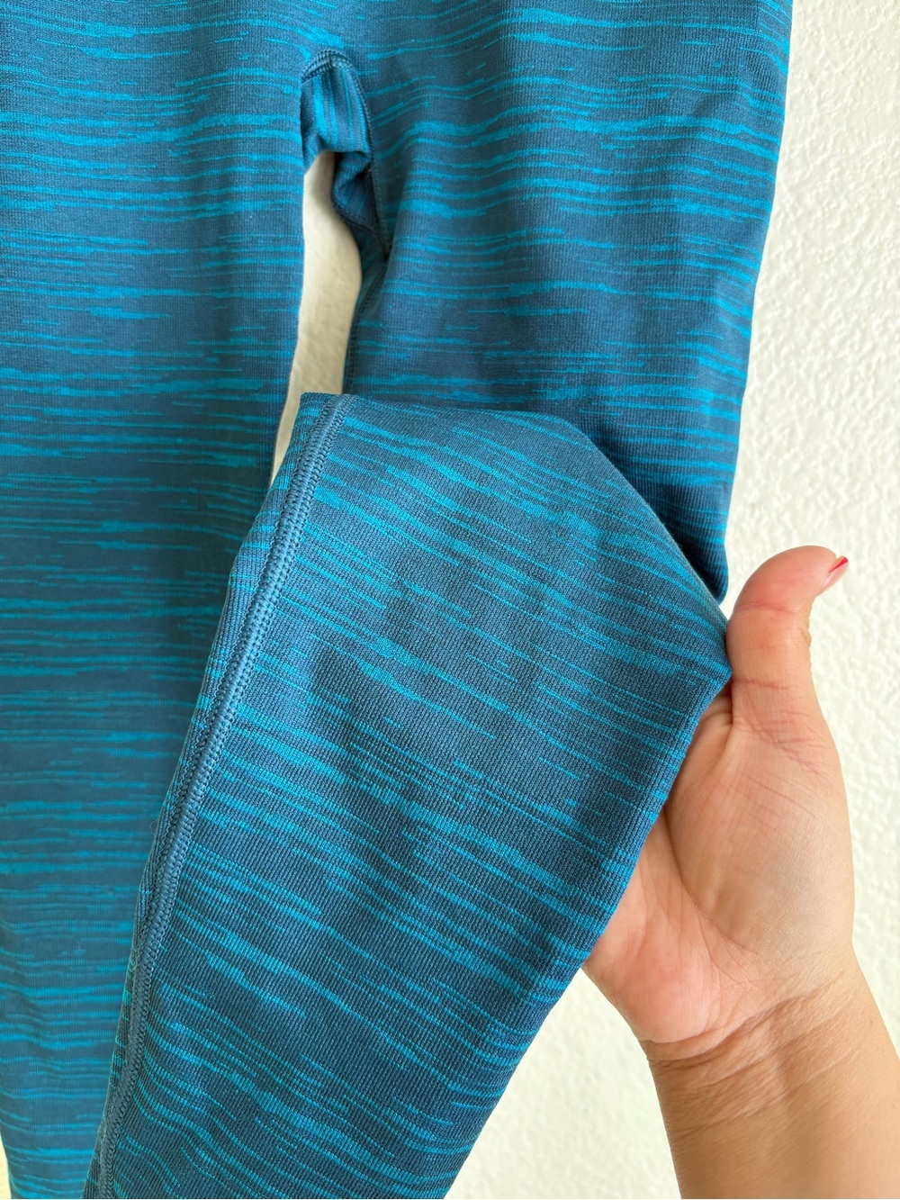 Gymshark Teal and Blue Seamless High-Waist Leggings - Picture 3 of 4
